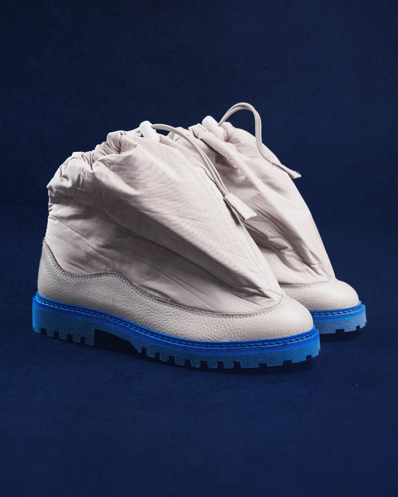 DUCK BOOTS