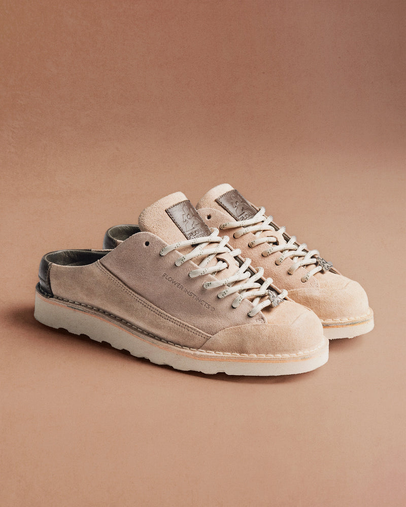 BOOTED MULE CREAM