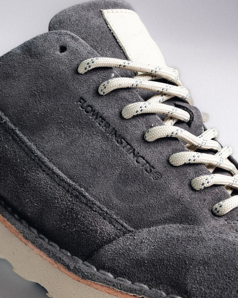BOOTED MULE GOD GREY