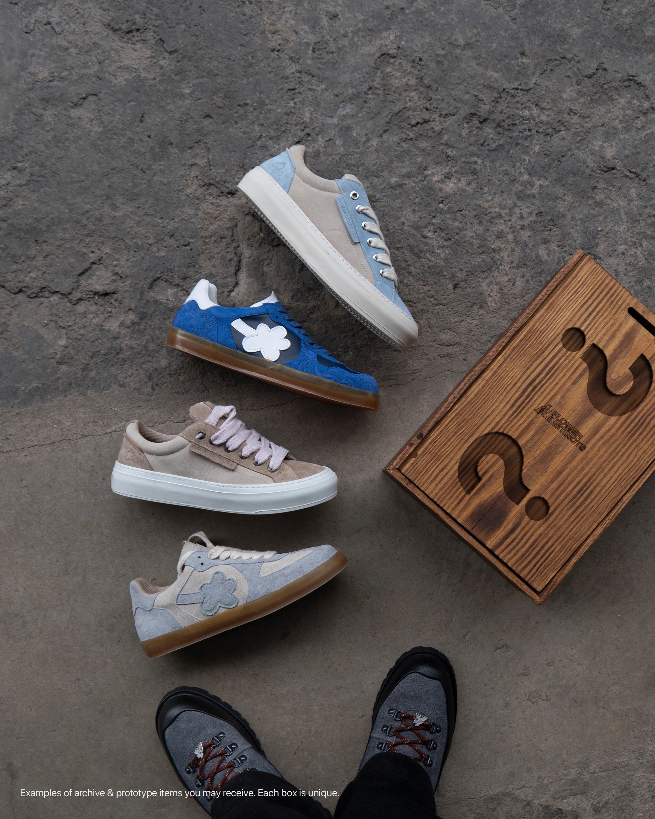 Mystery Box Tier 3 :  SNEAKERS + TEE