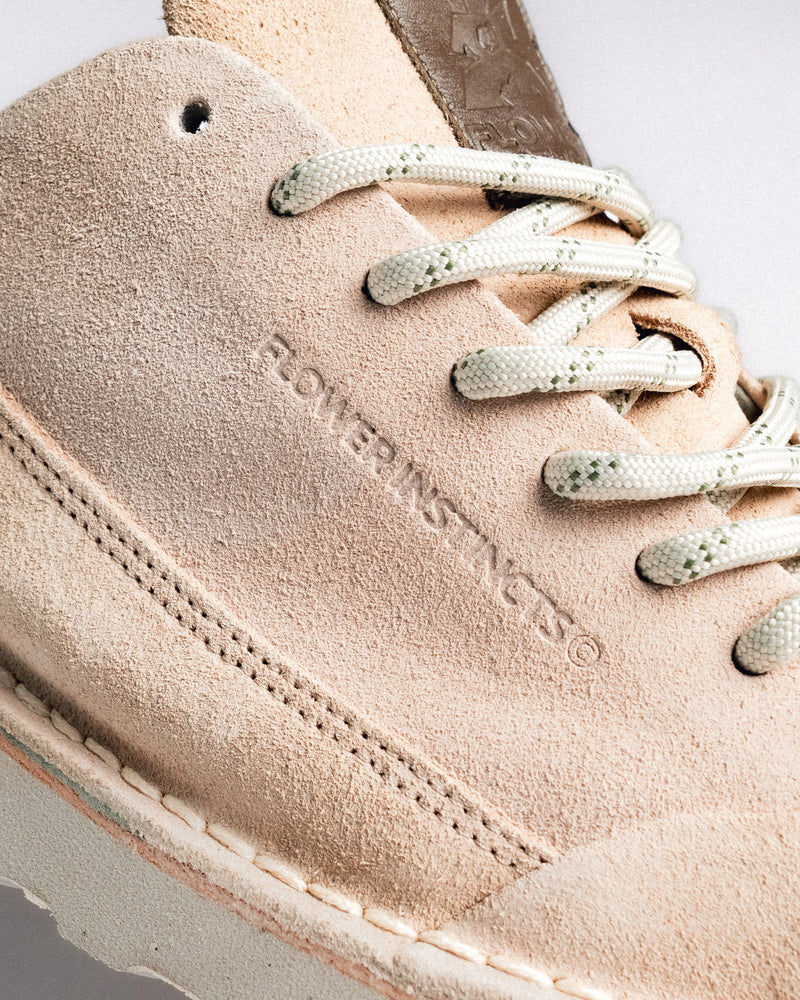BOOTED MULE CREAM