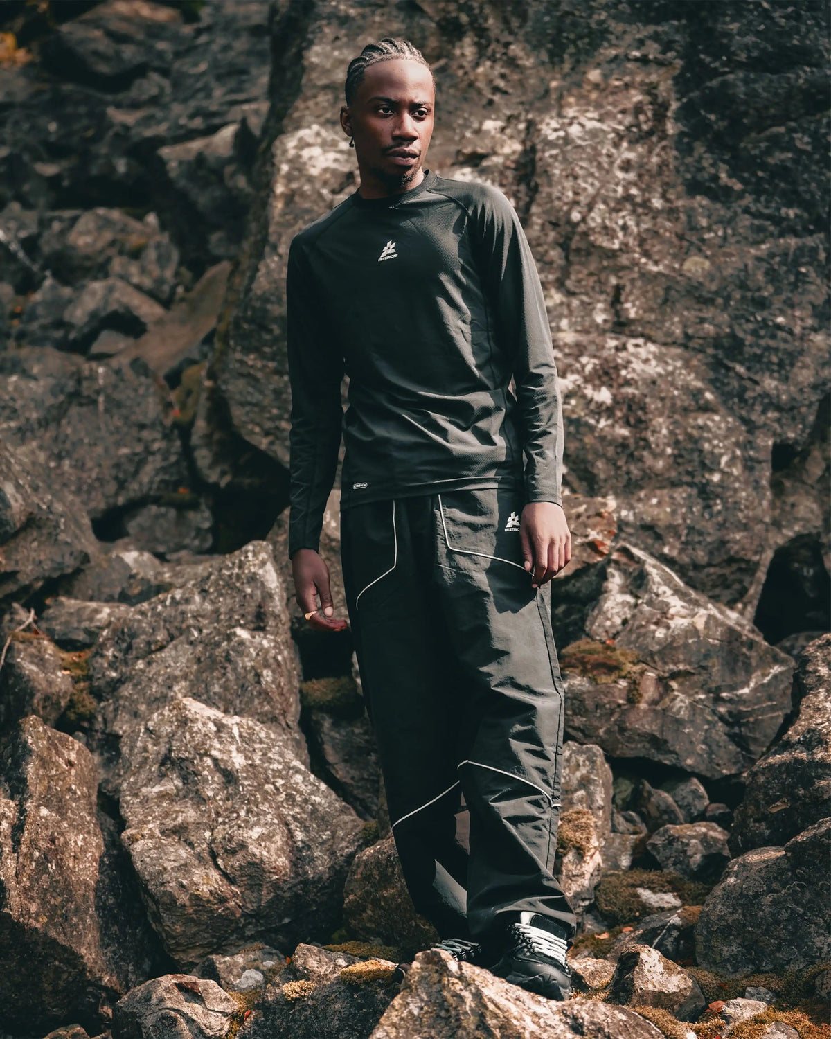 Flower Instincts ACTIVEWEAR LONGSLEEVE TEE BLACK  – Italian Leather & Suede – Handcrafted in Portugal
