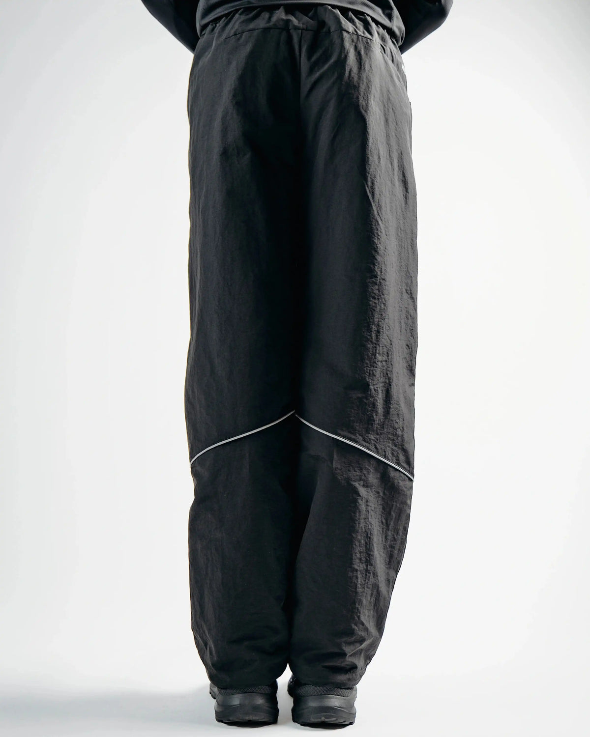 Flower Instincts ACTIVEWEAR PANTS BLACK  – Italian Leather & Suede – Handcrafted in Portugal
