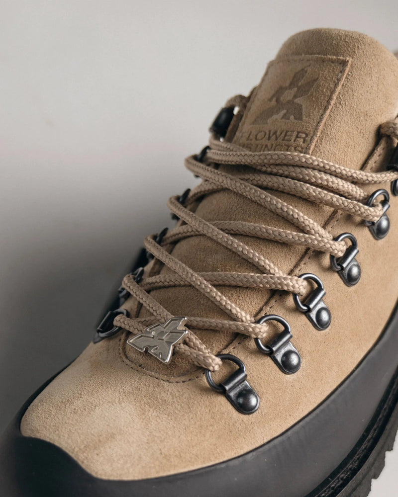 BOOTED GOAT - BEIGE