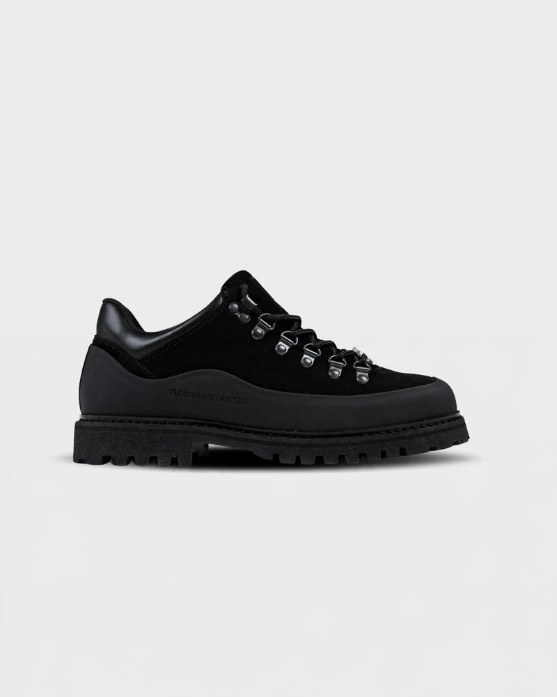 BOOTED GOAT BLACK