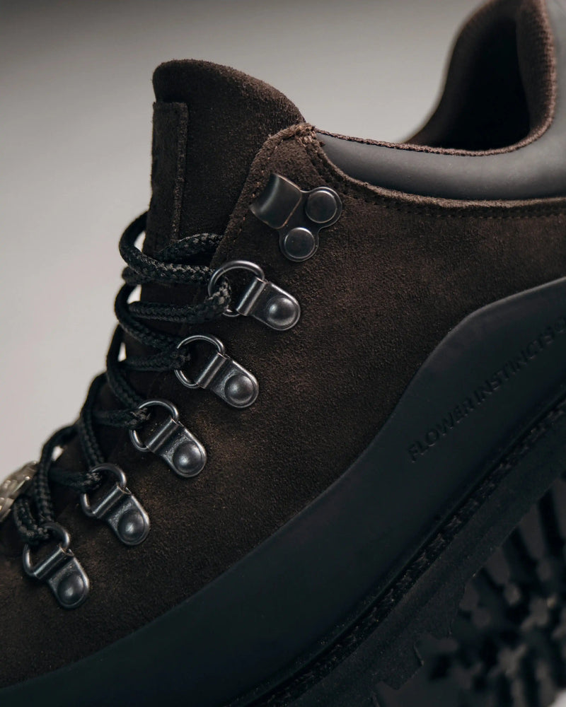 BOOTED GOAT - MARRON