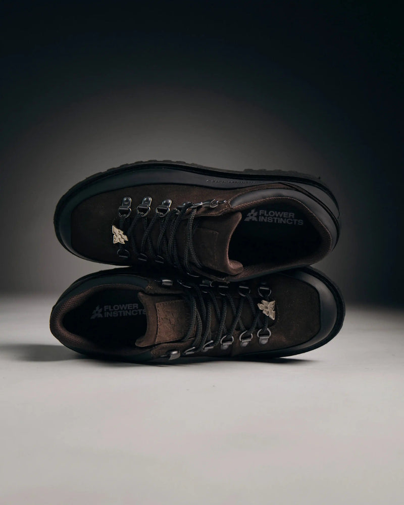 BOOTED GOAT - MARRON