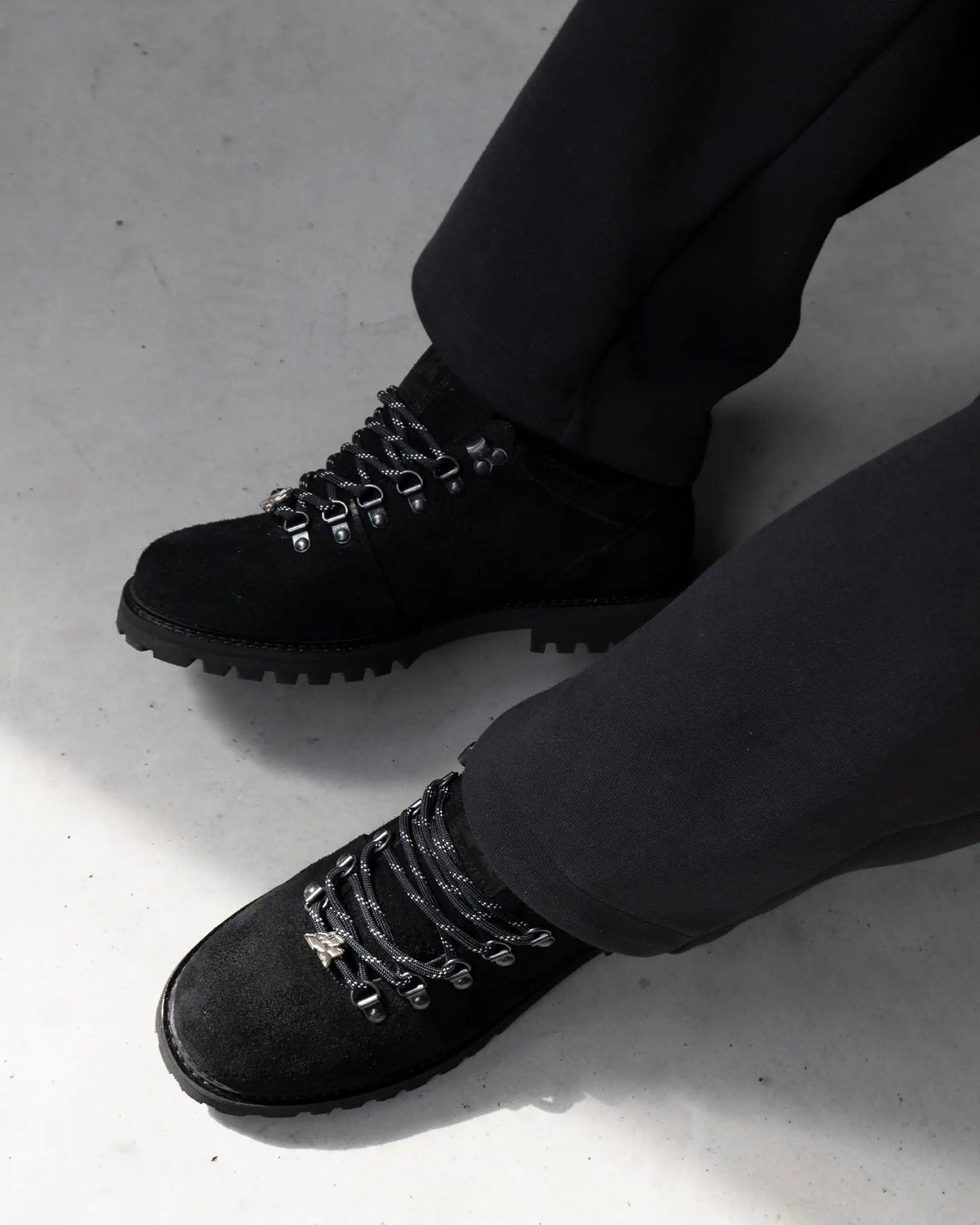 Flower Instincts BOOTED IBEX BLACK  – Italian Leather & Suede – Handcrafted in Portugal