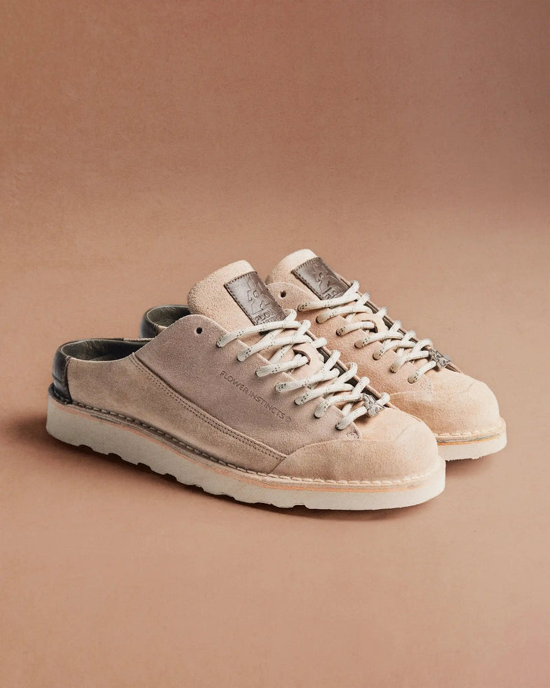 BOOTED MULE CREAM