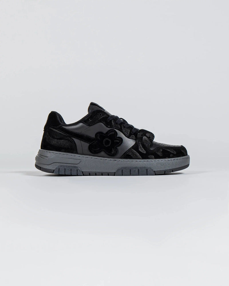 SNEAKERS BLACK ASH