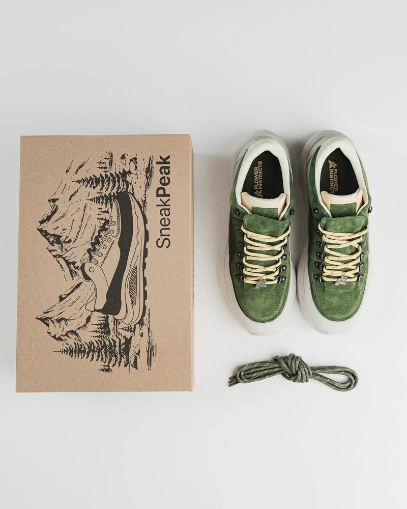 SNEAKPEAK SNEAKERS KAKHI & BLANC
