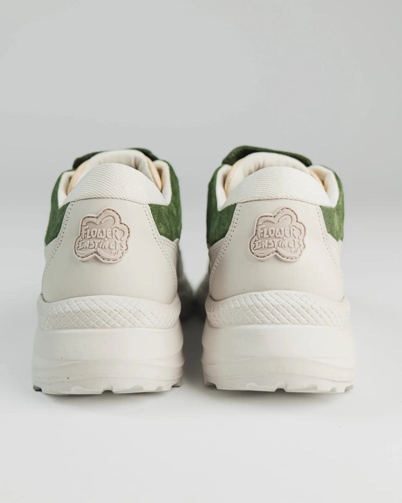 SNEAKPEAK SNEAKERS KAKHI & BLANC