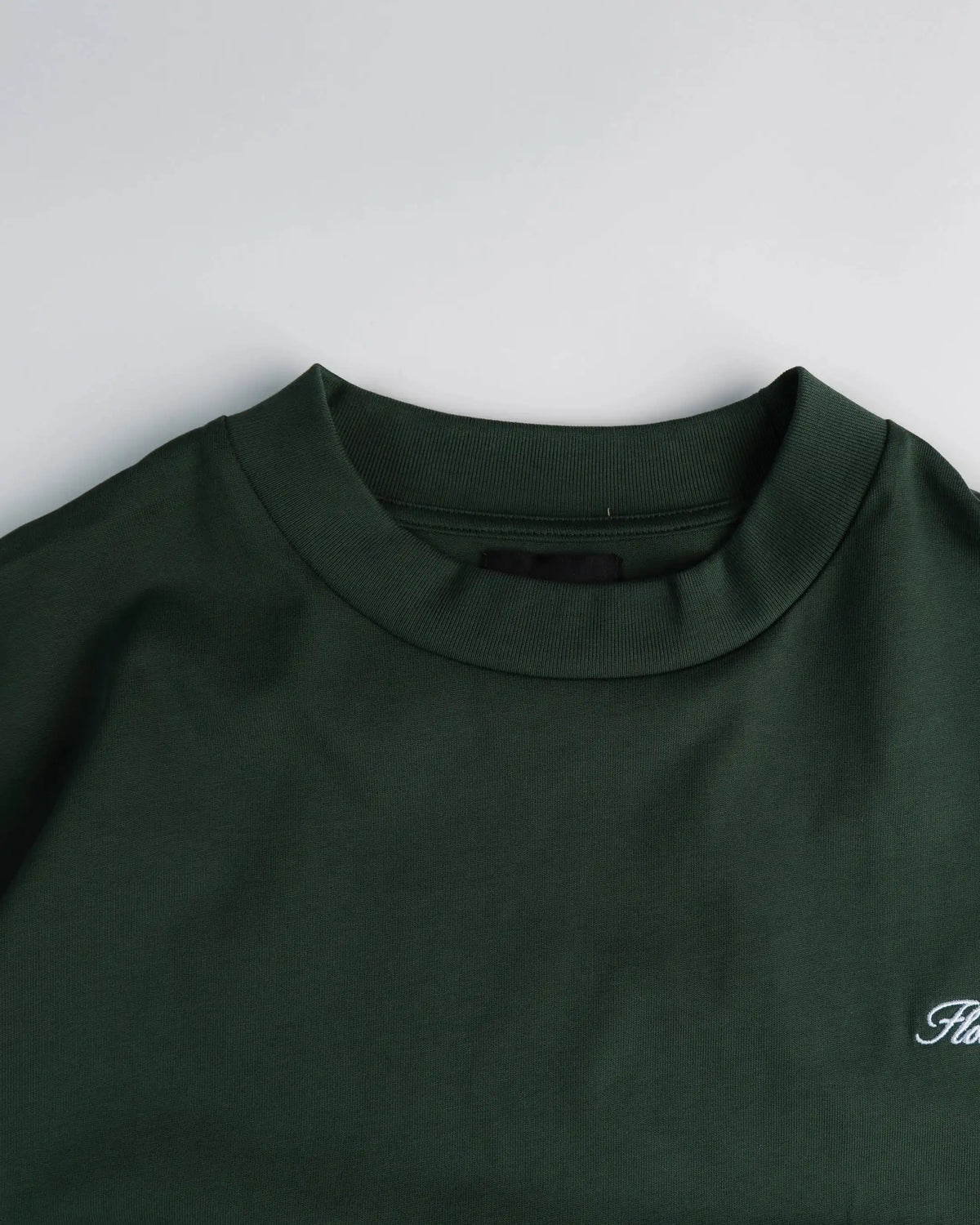 Flower Instincts TEE SIGNATURE PINE GREEN  – Italian Leather & Suede – Handcrafted in Portugal