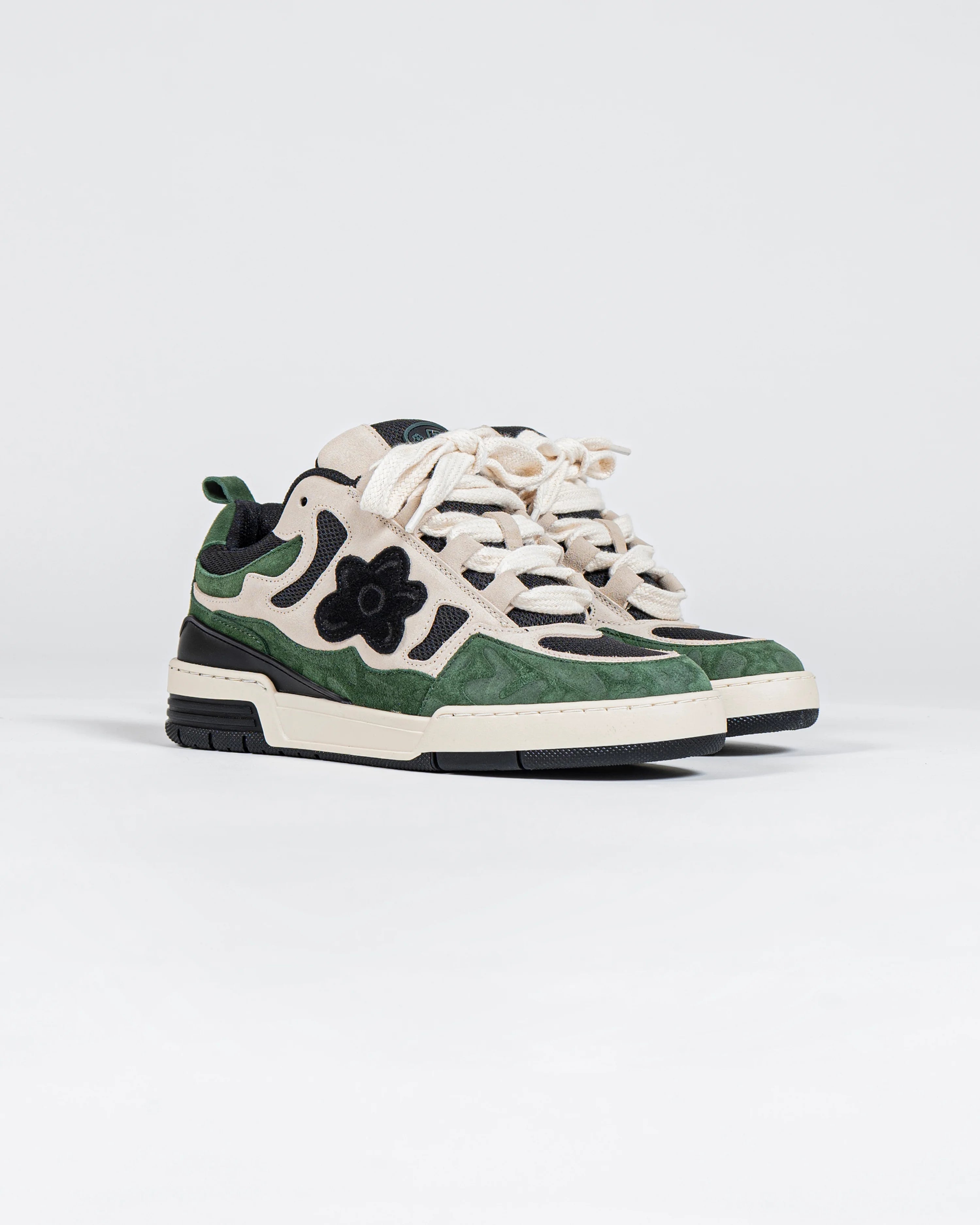 Bretton Woods Sneakers